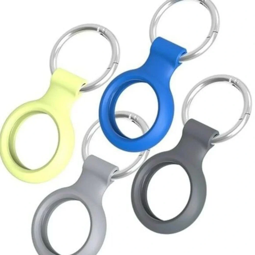 Onn protective holder with carabiner style ring for Apple AirTag 4‎ pack